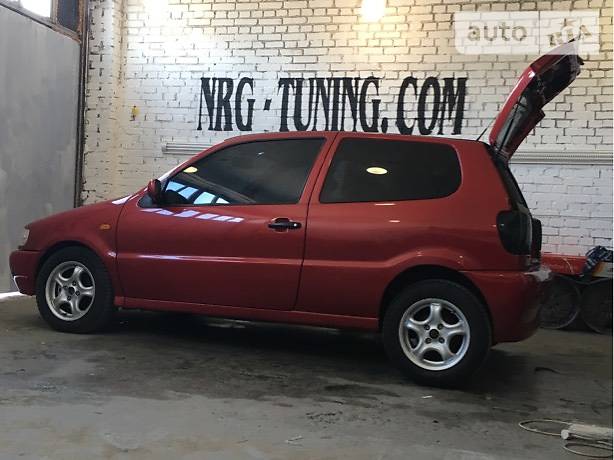 Хэтчбек Volkswagen Polo 1995 в Киеве