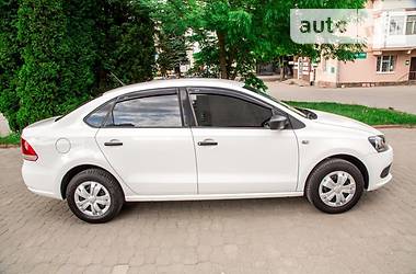 Седан Volkswagen Polo 2014 в Хмельницком