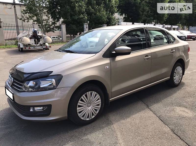 Седан Volkswagen Polo 2015 в Одессе