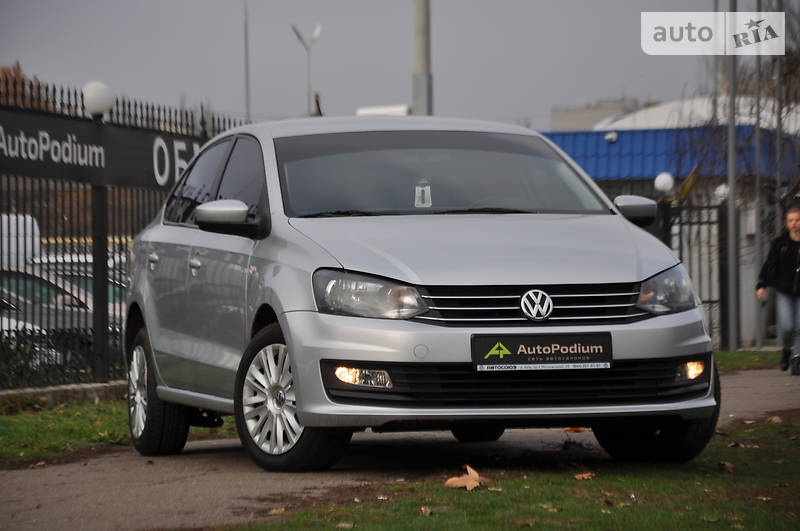 Седан Volkswagen Polo 2016 в Николаеве