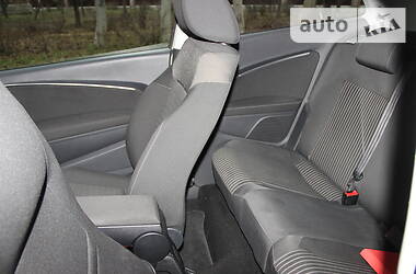Хетчбек Volkswagen Polo 2014 в 