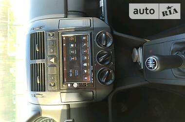 Хетчбек Volkswagen Polo 2002 в 