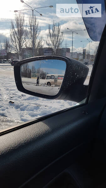 Седан Volkswagen Polo 2016 в Дніпрі