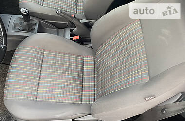 Купе Volkswagen Polo 2009 в 