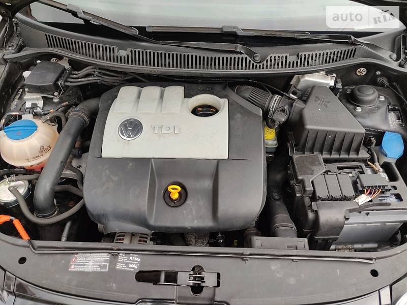 Хетчбек Volkswagen Polo 2008 в Івано-Франківську