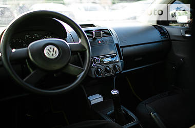 Хетчбек Volkswagen Polo 2003 в 