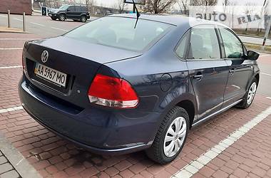 Седан Volkswagen Polo 2013 в 