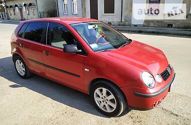 Хетчбек Volkswagen Polo 2003 в 