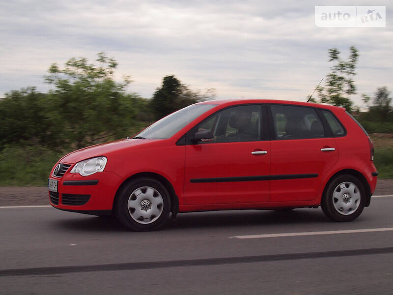Хетчбек Volkswagen Polo 2005 в Мукачевому