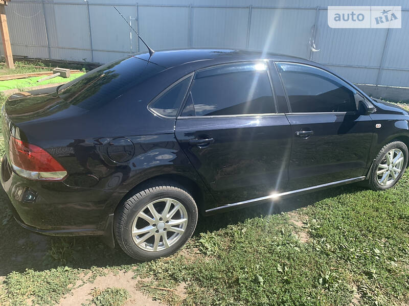 Седан Volkswagen Polo 2011 в Києві