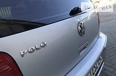 Хетчбек Volkswagen Polo 2001 в 
