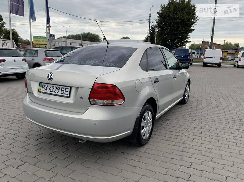 Седан Volkswagen Polo 2011 в Хмельницькому