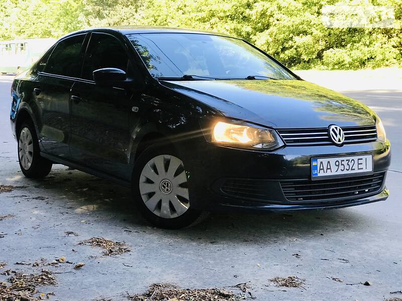 Седан Volkswagen Polo 2013 в Києві
