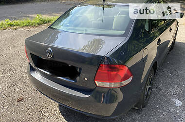 Седан Volkswagen Polo 2012 в Львове