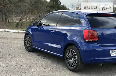 Хэтчбек Volkswagen Polo 2010 в Херсоне