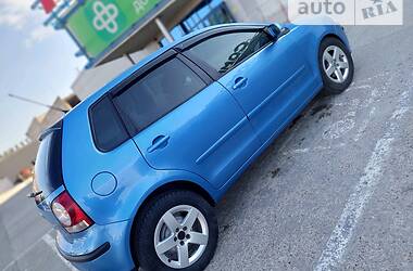 Хэтчбек Volkswagen Polo 2007 в Черновцах