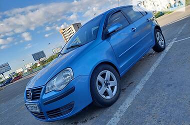 Хэтчбек Volkswagen Polo 2007 в Черновцах