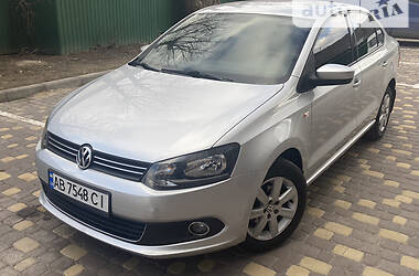 Седан Volkswagen Polo 2011 в Виннице