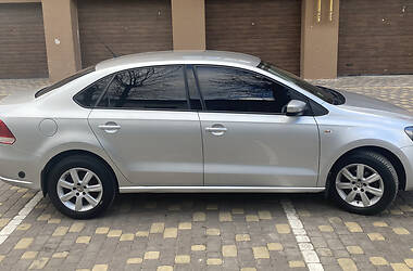 Седан Volkswagen Polo 2011 в Виннице