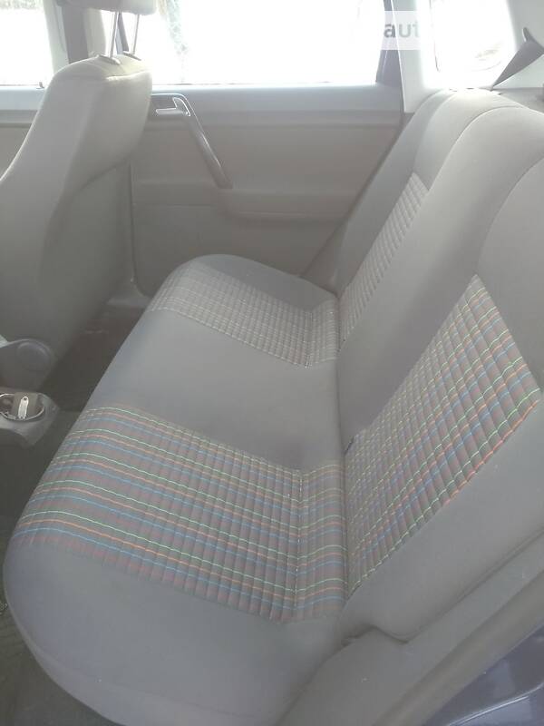 Хэтчбек Volkswagen Polo 2007 в Дубно