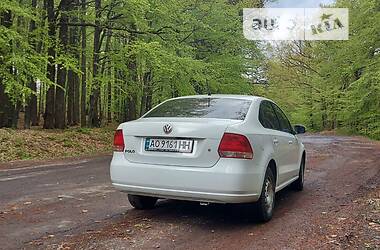 Седан Volkswagen Polo 2014 в Мукачевому