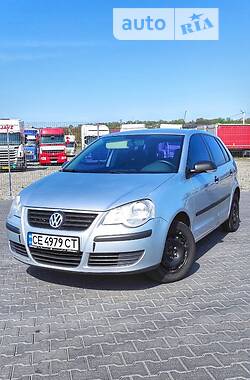 Хэтчбек Volkswagen Polo 2005 в Черновцах