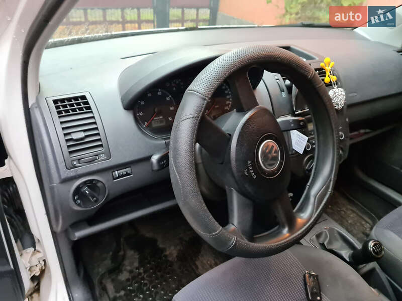 Хэтчбек Volkswagen Polo 2006 в Мукачево