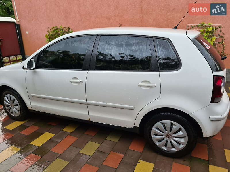 Хэтчбек Volkswagen Polo 2006 в Мукачево