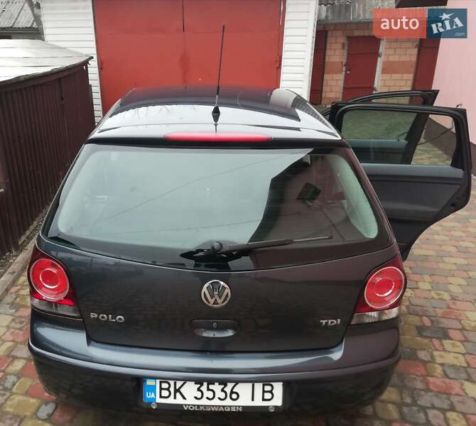 Хетчбек Volkswagen Polo 2005 в Рівному