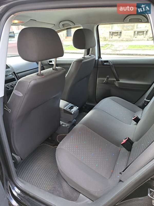 Хетчбек Volkswagen Polo 2004 в Одесі