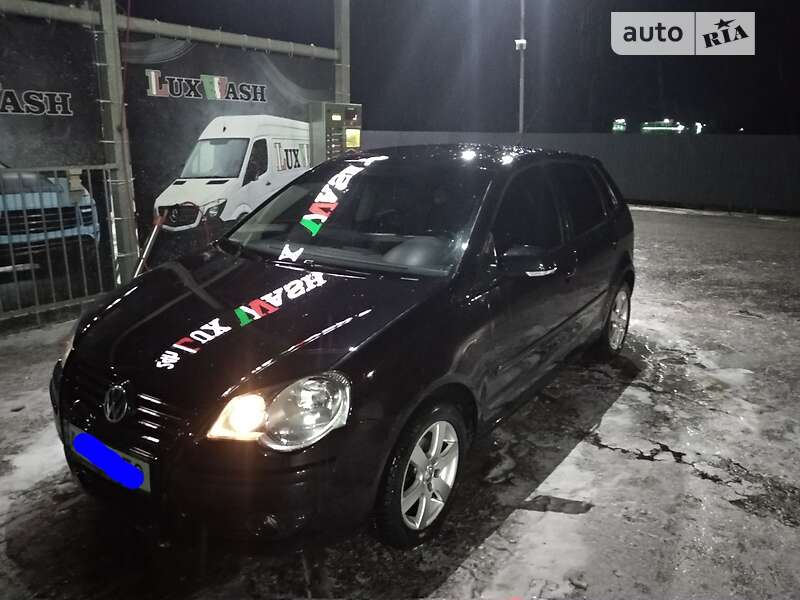 Хэтчбек Volkswagen Polo 2008 в Тячеве