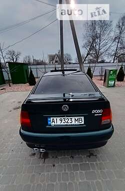 Седан Volkswagen Polo 1997 в Барышевке