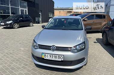 Седан Volkswagen Polo 2012 в Полтаві