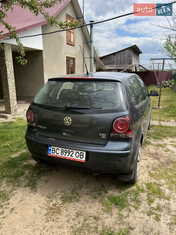Хэтчбек Volkswagen Polo 2008 в Львове
