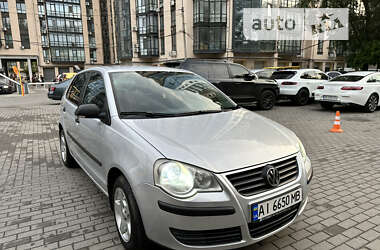 Хэтчбек Volkswagen Polo 2006 в Покровске
