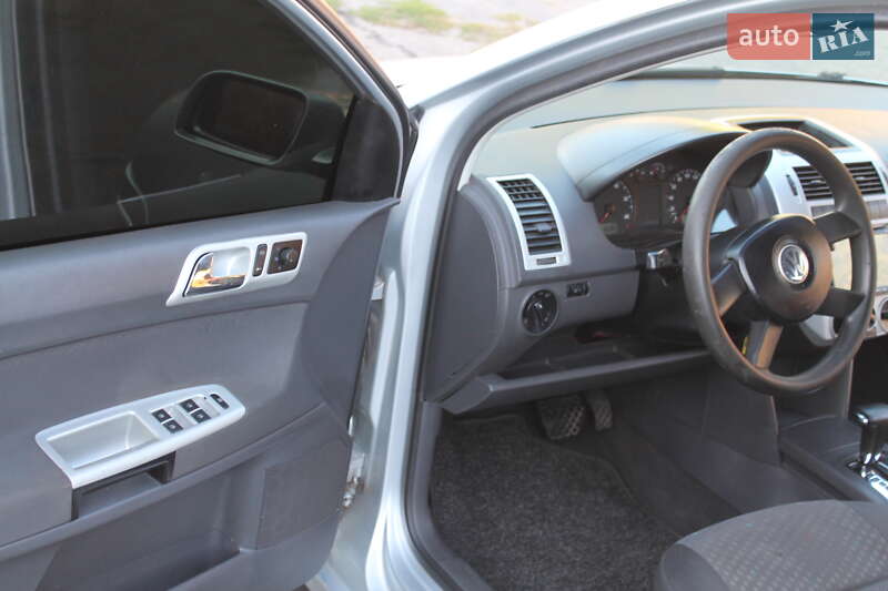 Хэтчбек Volkswagen Polo 2003 в Виннице