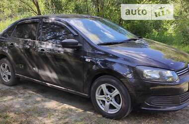 Седан Volkswagen Polo 2011 в Бахмаче