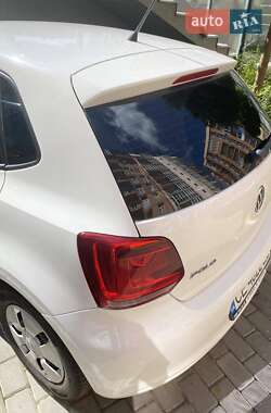 Хэтчбек Volkswagen Polo 2013 в Черновцах