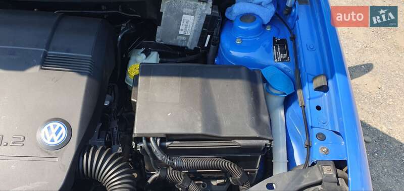 Хетчбек Volkswagen Polo 2002 в Хусті