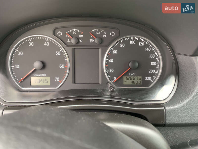 Хетчбек Volkswagen Polo 2006 в Збаражі