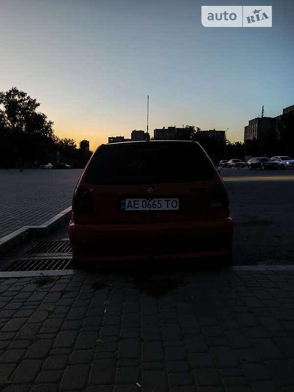 Хэтчбек Volkswagen Polo 1997 в Новомосковске