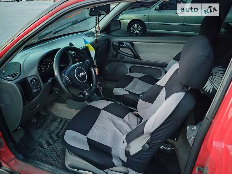 Хэтчбек Volkswagen Polo 1997 в Новомосковске