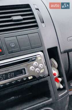Хэтчбек Volkswagen Polo 2004 в Киеве
