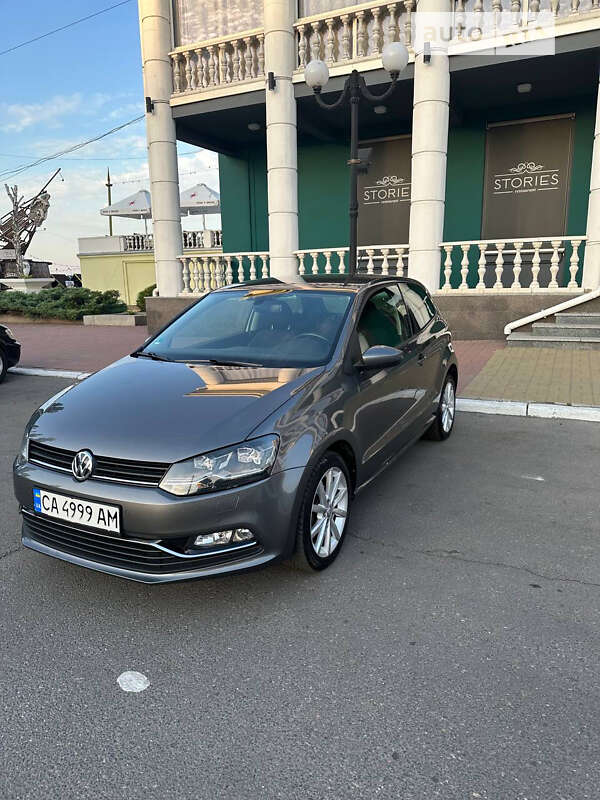 Хетчбек Volkswagen Polo 2016 в Черкасах