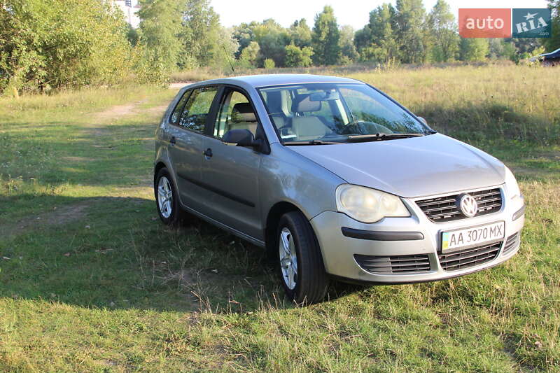 Хэтчбек Volkswagen Polo 2008 в Киеве