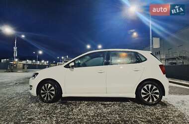 Хэтчбек Volkswagen Polo 2014 в 