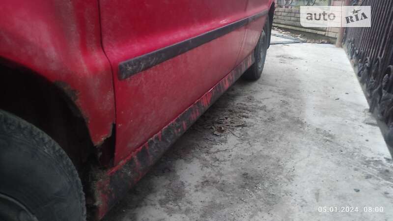 Хетчбек Volkswagen Polo 2000 в Коломиї