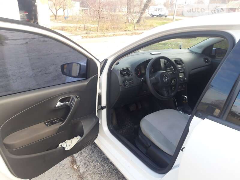 Хэтчбек Volkswagen Polo 2012 в Первомайске фото 11 Хэтчбек Volkswagen Polo 2012 в Первомайске