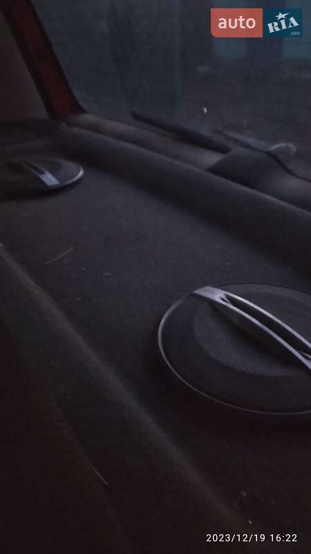 Хэтчбек Volkswagen Polo 2001 в Кропивницком