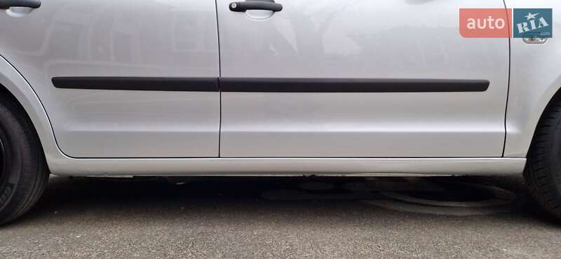 Хэтчбек Volkswagen Polo 2002 в Нежине